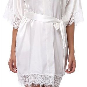 White lingerie robe (4)